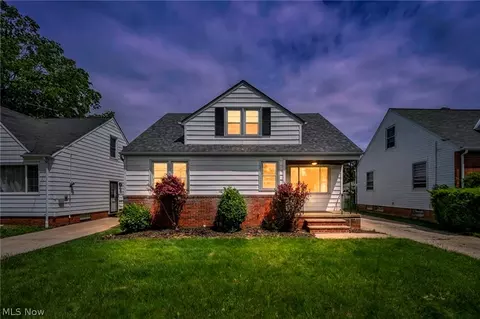 24831 Stephen Ave, Euclid, OH 44123