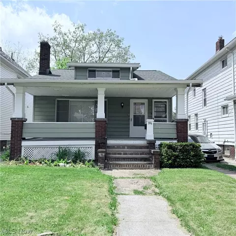 3196 W 116th St, Cleveland, OH 44111