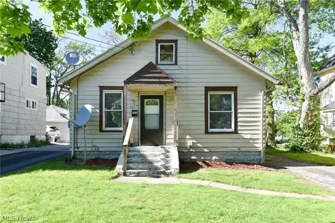 761 E Crosier St, Akron, OH 44306