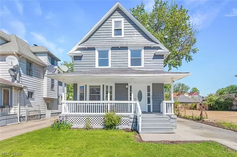 3101 W 101st St, Cleveland, OH 44111