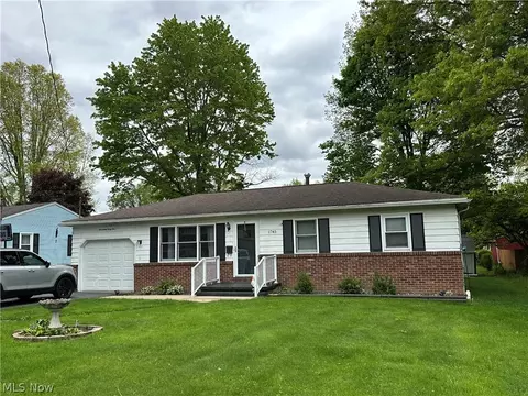 1745 E 3rd St, Salem, OH 44460