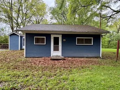6019 Arrowhead Dr, Cortland, OH 44410