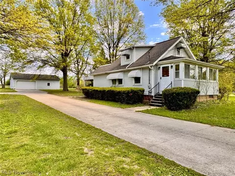 1975 Mcgowan Rd, Norton, OH 44203