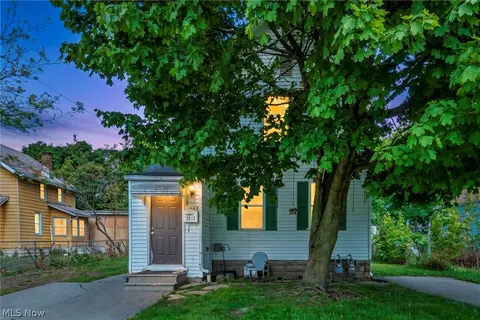 1813 Lexington Ave, Lorain, OH 44052