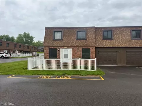 944 Wadsworth Rd #F3, Medina, OH 44256