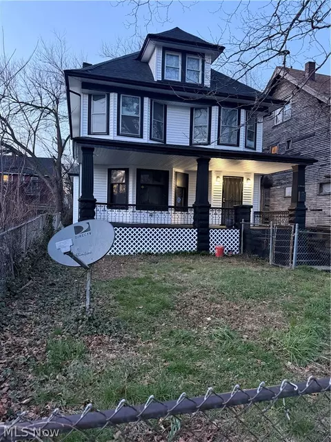 10313 Pierpont Ave, Cleveland, OH 44108