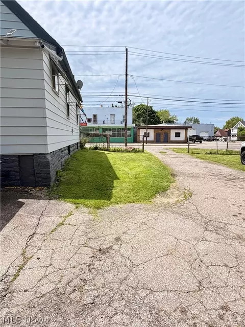 Exterior - 3345 Elyria Ave, Lorain, OH 44055 photo 2 of 4