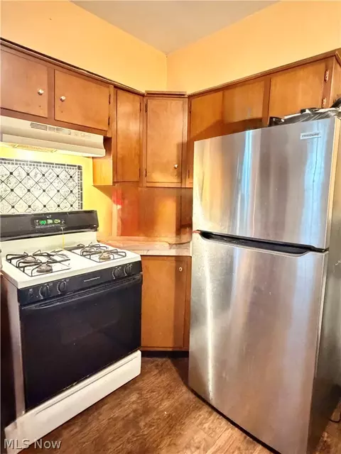Kitchen - 3345 Elyria Ave, Lorain, OH 44055 photo 1 of 1