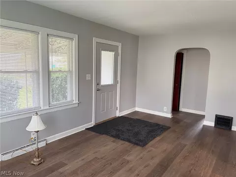 Living - 41345 Griswold Rd, Elyria, OH 44035 photo 3 of 3