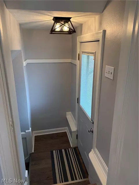 Entry Way - 41345 Griswold Rd, Elyria, OH 44035 photo 1 of 1