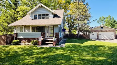 19510 Lunn Rd, Strongsville, OH 44149