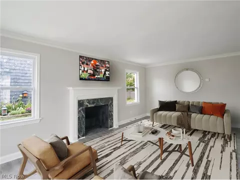 Living - 104 Brainard Dr, Boardman, OH 44512 photo 3 of 7