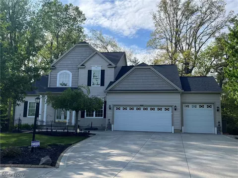 4094 Turnberry Dr, Medina, OH 44256