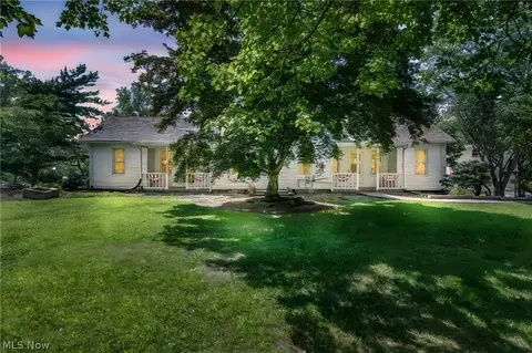 2250 Claus Rd, Vermilion, OH 44089