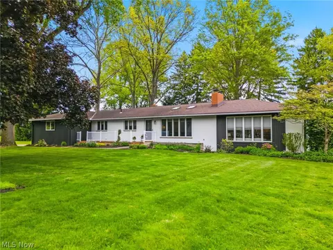 8365 Beatty St NW, Massillon, OH 44646