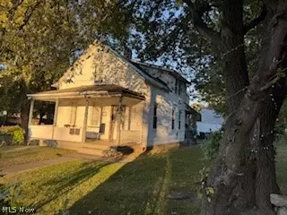 3133 W 73rd St, Cleveland, OH 44102