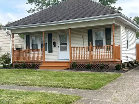 350 Louisiana Ave, Elyria, OH 44035