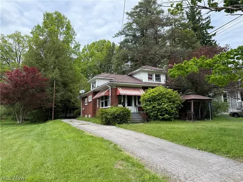 154 Hollywood Ave, Youngstown, OH 44512