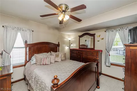 2424 E 30th St, Lorain, OH 44055 photo 23