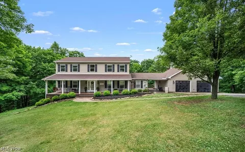 3720 Chesterville Rd, Mineral Wells, WV 26150