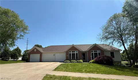 1030 Fairfield Dr, Wooster, OH 44691