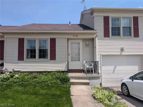 5279 Creekside Blvd #P-12, Brunswick Hills, OH 44212