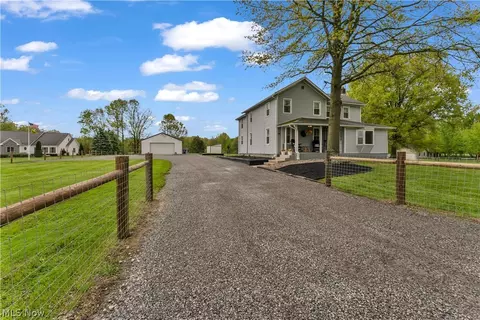2541 Rosemont, North Jackson, OH 44451