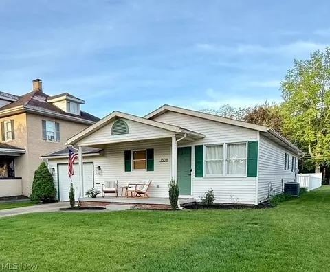 1508 N Wooster Ave, Dover, OH 44622