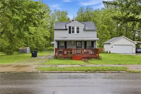 4582 E 173rd St, Cleveland, OH 44128