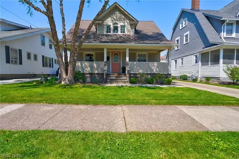 1614 Wyandotte Ave, Lakewood, OH 44107