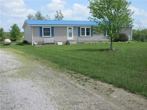 5232 Russel Rd, Andover, OH 44003