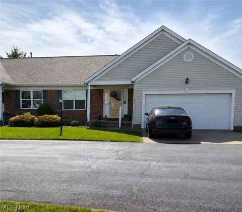 7047 Harvey Ave NW #8, North Canton, OH 44720