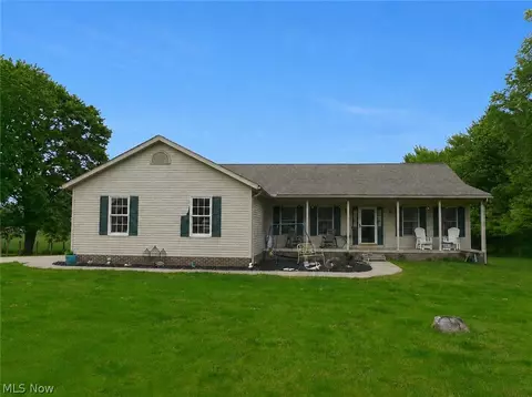 4777 Waterloo Rd, Atwater, OH 44201