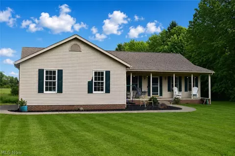 4777 Waterloo Rd, Atwater, OH 44201