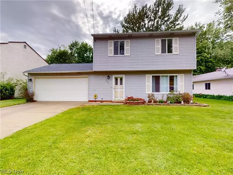 744 Arline Ave, Eastlake, OH 44095