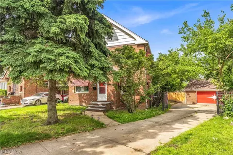 924 E 214th St, Euclid, OH 44119