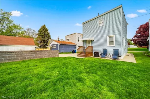 1723 Harbor Ave, Ashtabula, OH 44004 photo 8