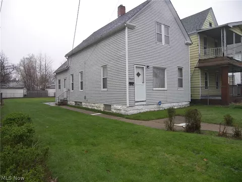 7009 Hecker Ave, Cleveland, OH 44103