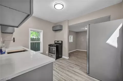 Kitchen - 1 Smith Ct, Elyria, OH 44035 photo 1 of 1