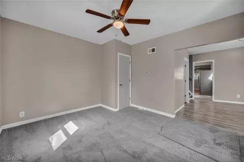 Entry Way - 1 Smith Ct, Elyria, OH 44035 photo 1 of 6