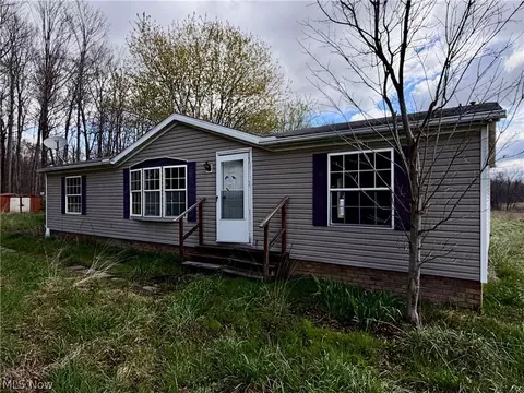9200 Horn Rd, Windham, OH 44288