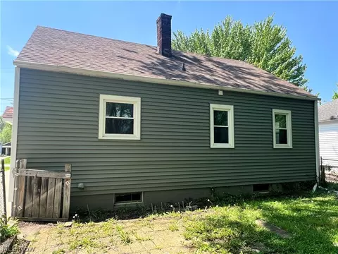 4814 Hope Ave, Ashtabula, OH 44004 photo 7