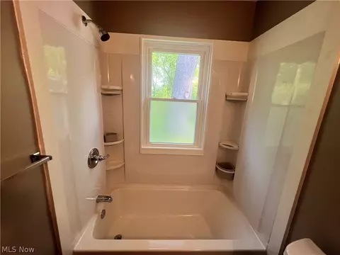 4814 Hope Ave, Ashtabula, OH 44004 photo 21