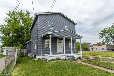 1358 Belvedere Ave SE, Warren, OH 44484