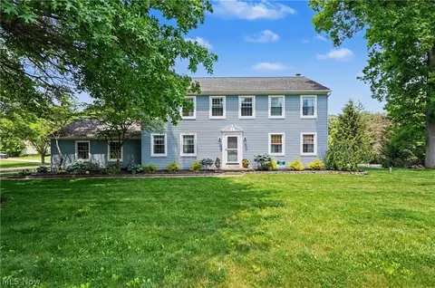 1801 Carver Ln, Hudson, OH 44236