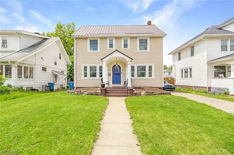 818 Allison Ave, Lorain, OH 44052