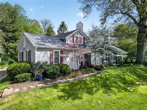 3555 Birch Tree Path, Cleveland Heights, OH 44121