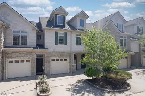 3158 Richmond Rd #3158, Beachwood, OH 44122
