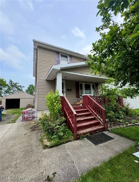 1651 E 33rd St, Lorain, OH 44055