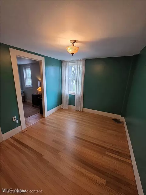 Bedroom - 3858 Waterloo Rd, Randolph, OH 44265 photo 5 of 7